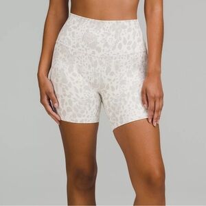 Lululemon Align High Rise Short 6 - size 6